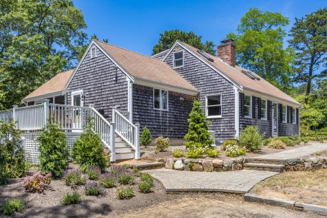 44 Squirrel Run Eastham MA 02642