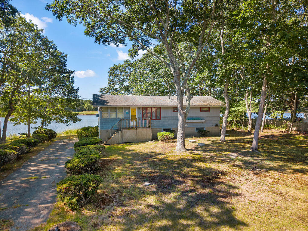 6 Sandpiper Terrace Wareham MA 02571