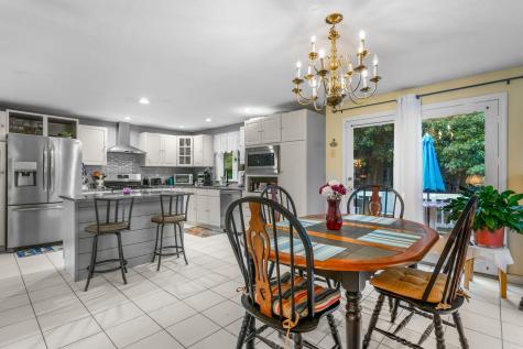 3 Anne Circle Sandwich MA 02563