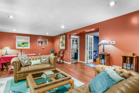 3 Anne Circle Sandwich MA 02563