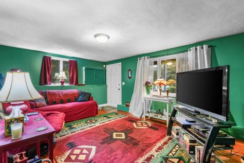 3 Anne Circle Sandwich MA 02563