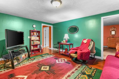 3 Anne Circle Sandwich MA 02563