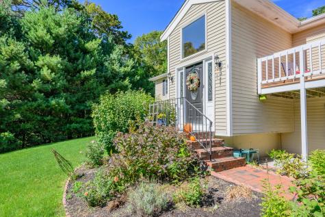 3 Anne Circle Sandwich MA 02563