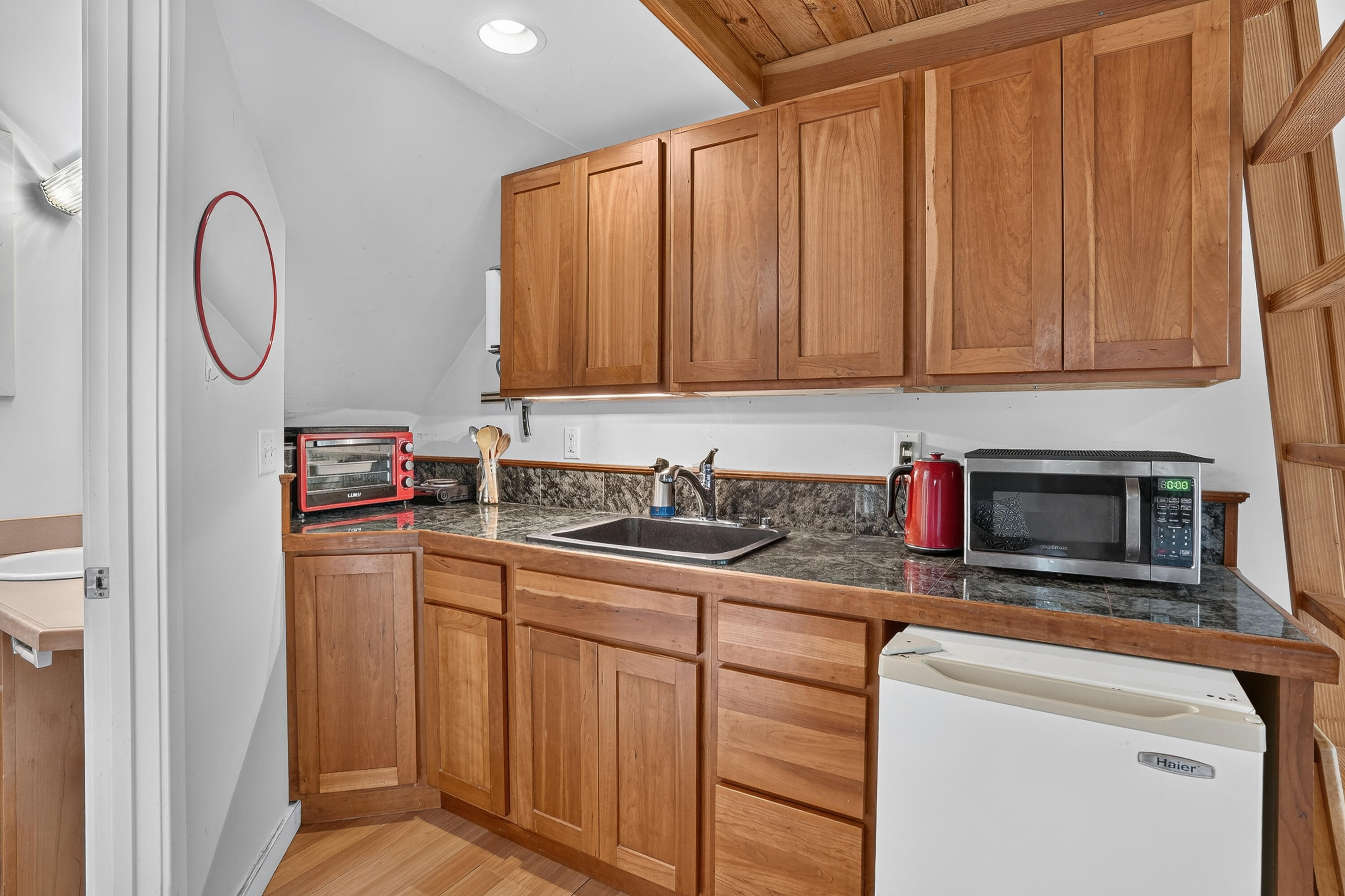 42 Bold Meadow Road Edgartown MA 02539