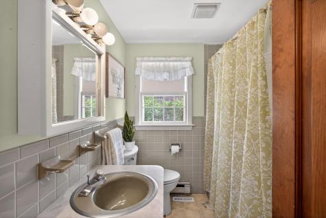 42 Diane Avenue Yarmouth MA 02664