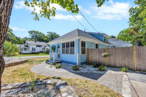 22 Bay View Avenue Bourne MA 02532
