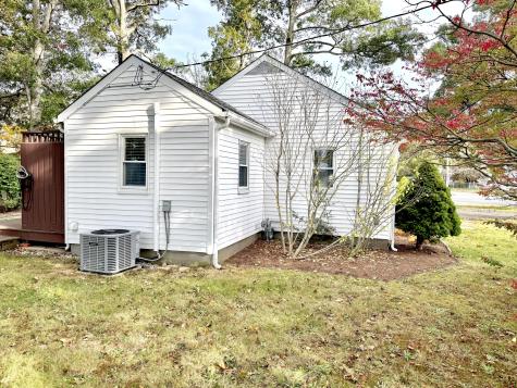 19 Tevyaw Road Hyannis MA 02601
