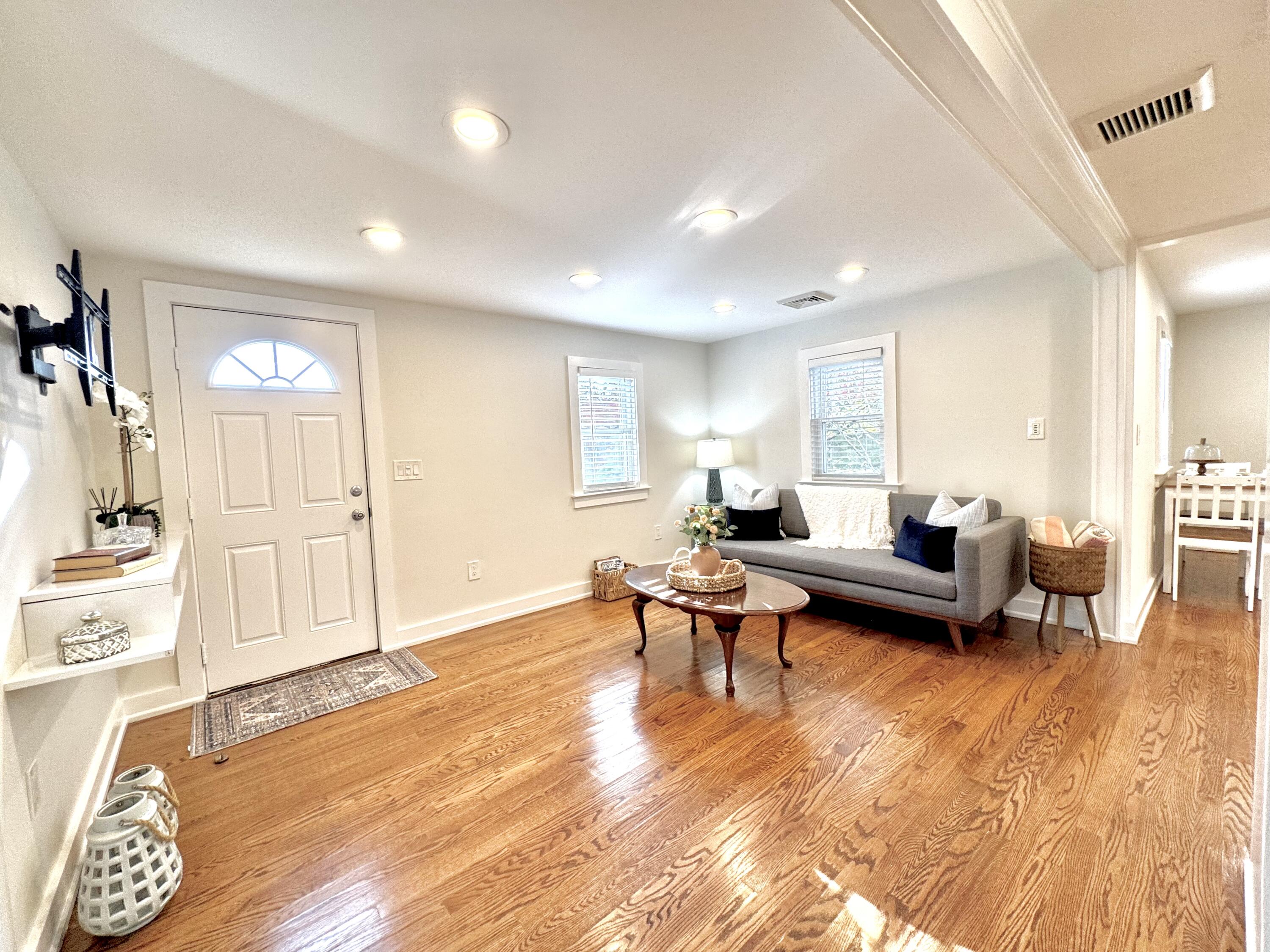 19 Tevyaw Road Hyannis MA 02601