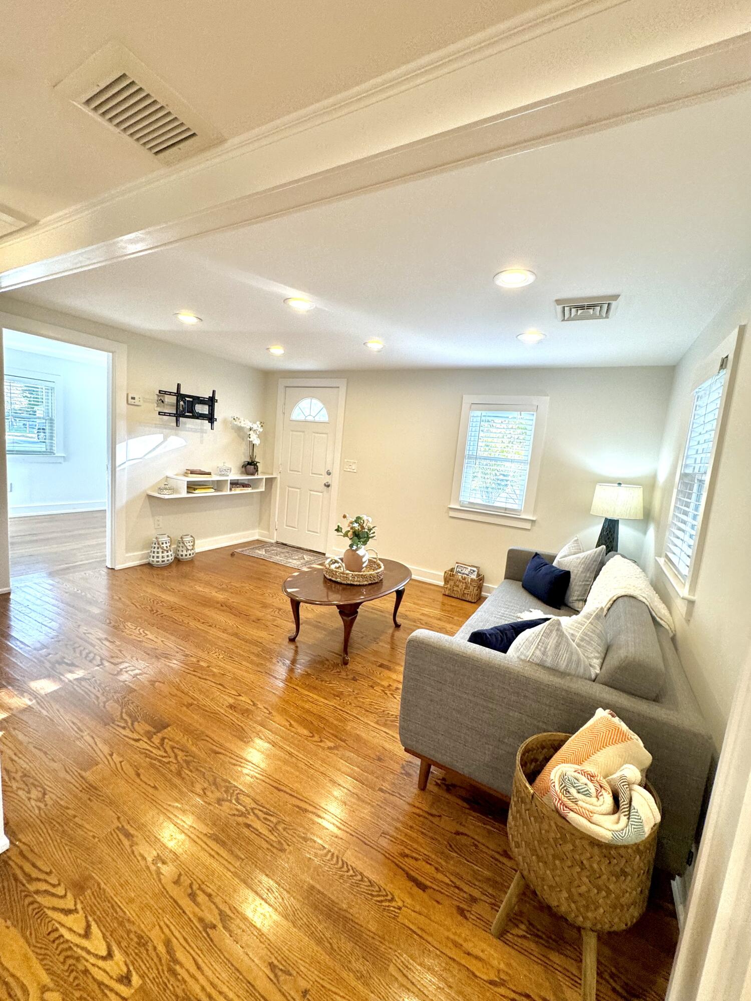 19 Tevyaw Road Hyannis MA 02601