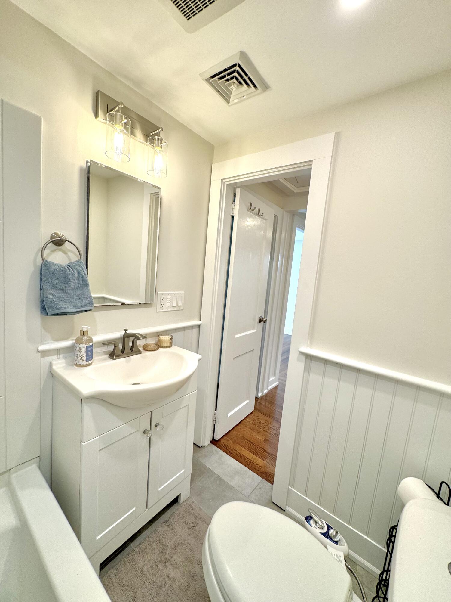 19 Tevyaw Road Hyannis MA 02601