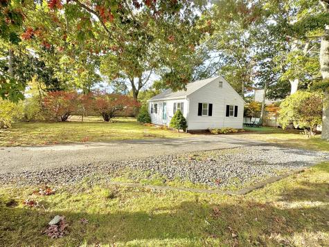 19 Tevyaw Road Hyannis MA 02601