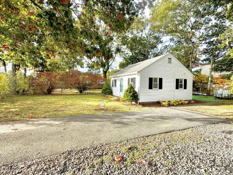 19 Tevyaw Road Hyannis MA 02601