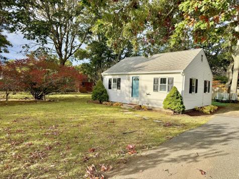 19 Tevyaw Road Hyannis MA 02601