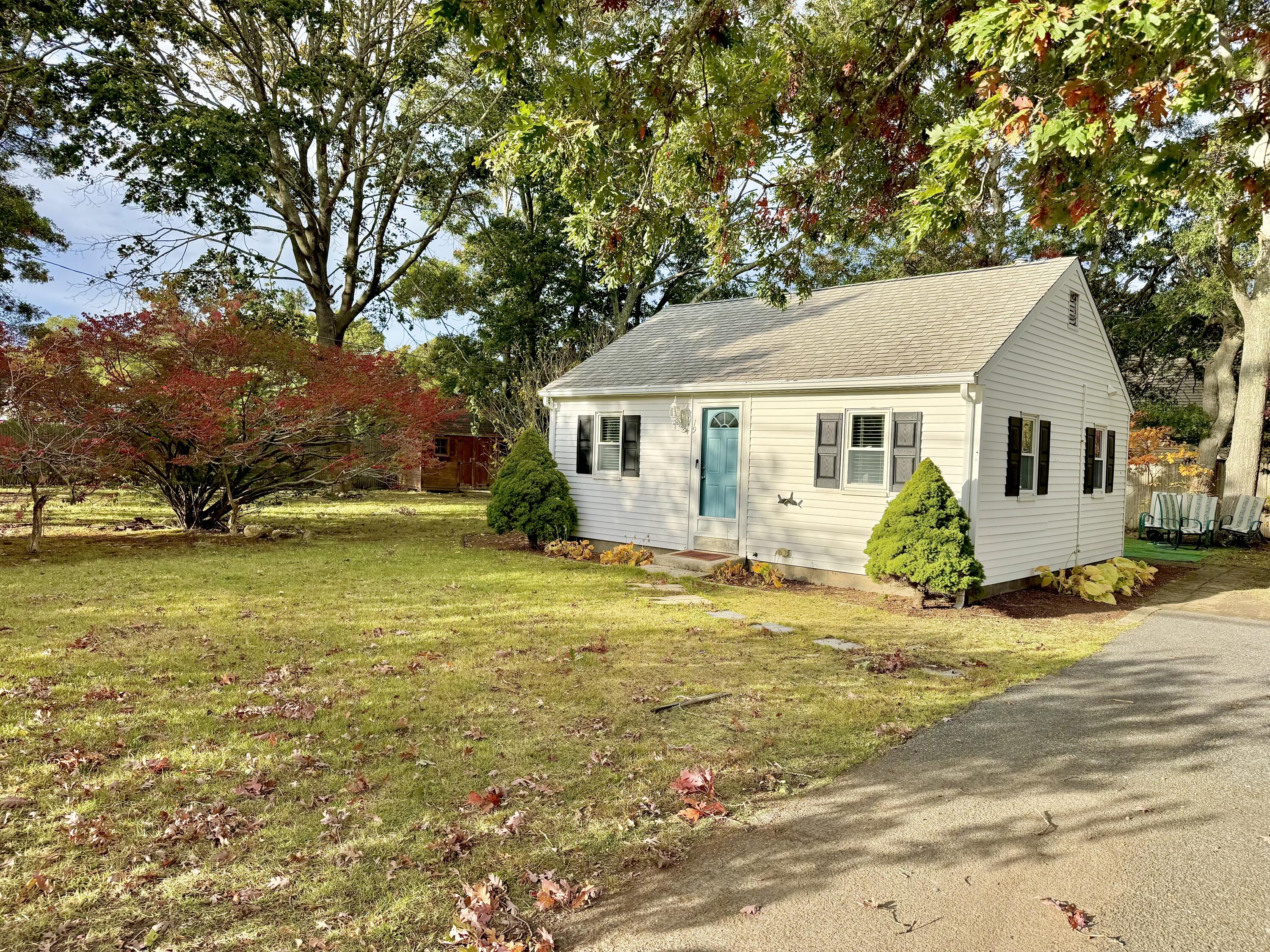 19 Tevyaw Road Hyannis MA 02601