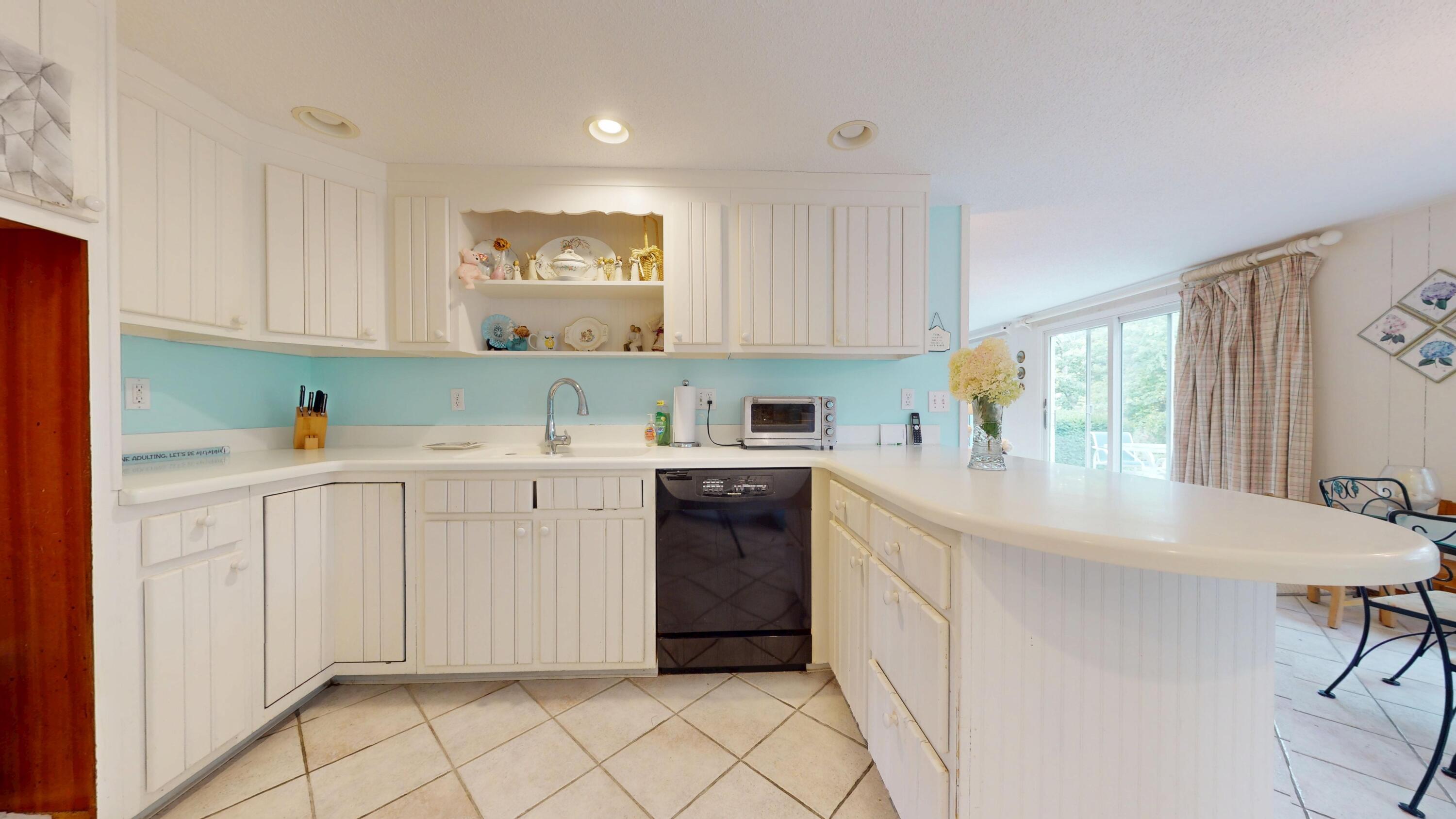 74 Shore Road Harwich MA 02671