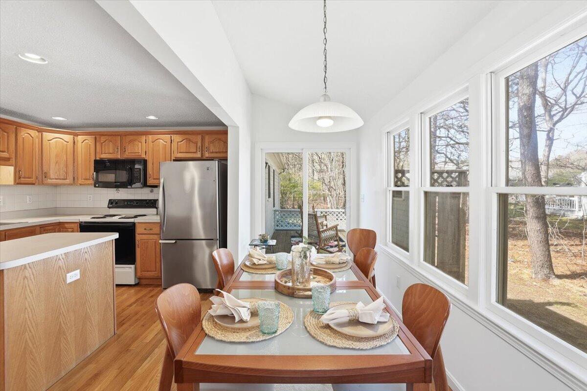 10 Skipjack Lane Barnstable MA 02601