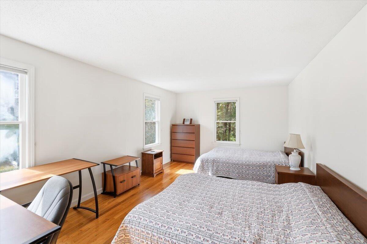 10 Skipjack Lane Barnstable MA 02601