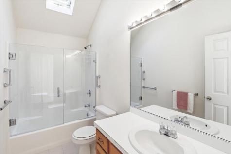 10 Skipjack Lane Barnstable MA 02601