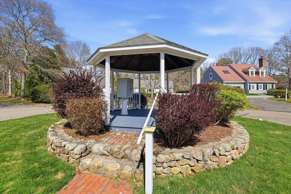 10 Skipjack Lane Barnstable MA 02601