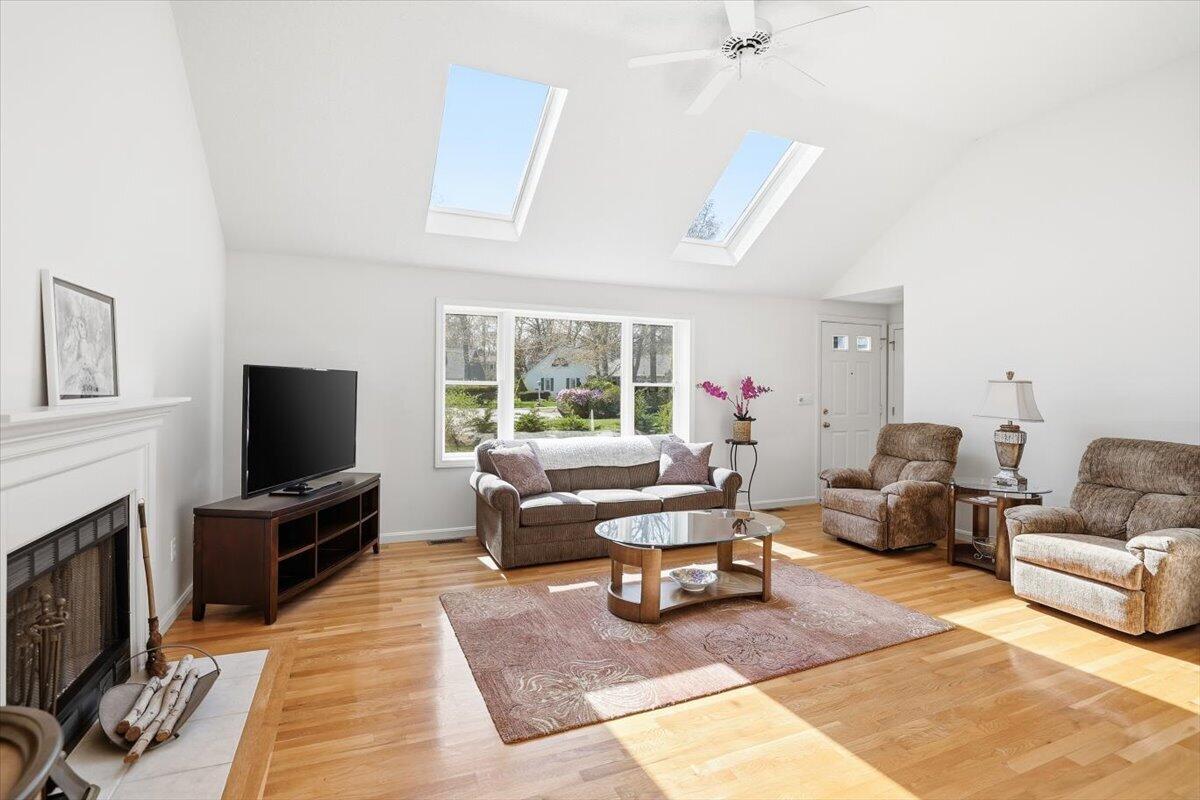 10 Skipjack Lane Barnstable MA 02601