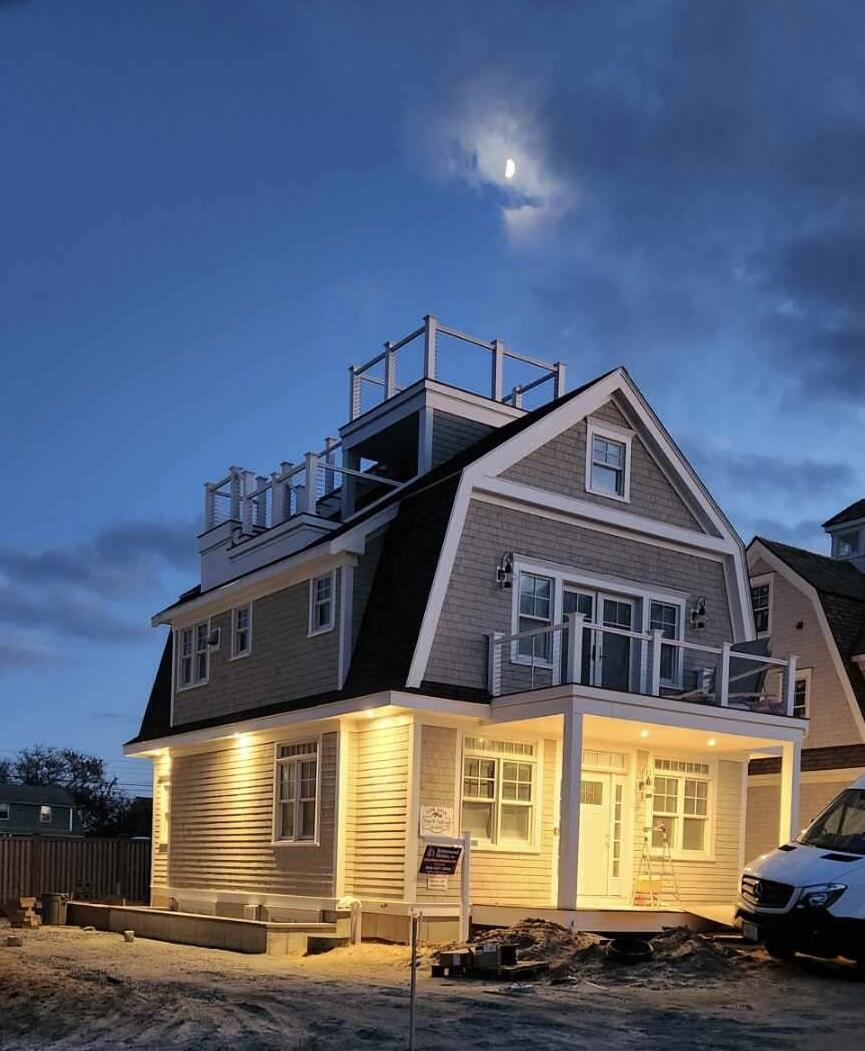 7 Collins Avenue MA 02638