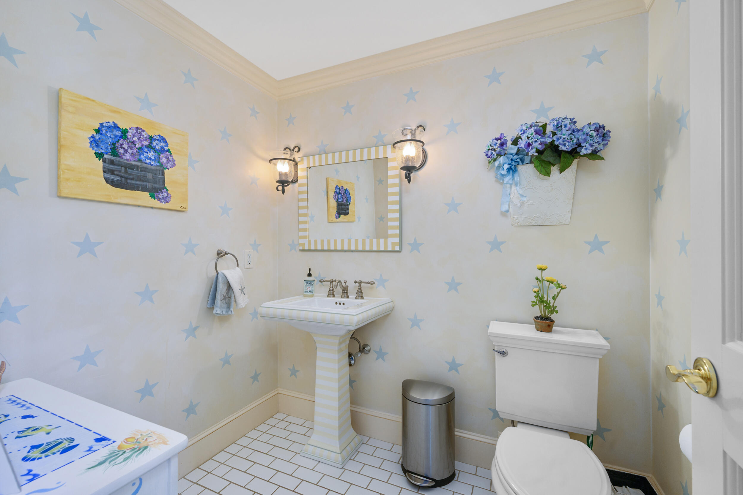 359 Baxter Neck Road Barnstable MA 02648