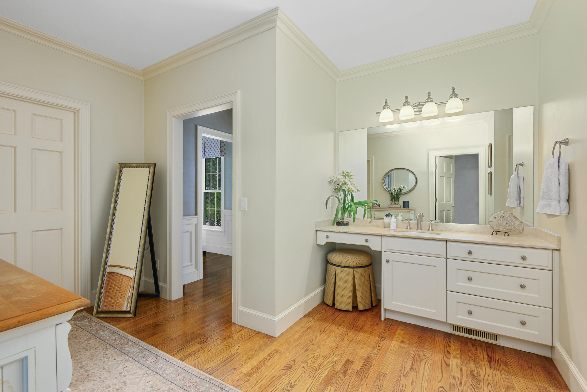 359 Baxter Neck Road Barnstable MA 02648