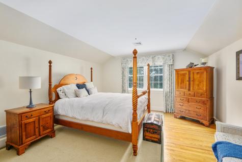 359 Baxter Neck Road Barnstable MA 02648