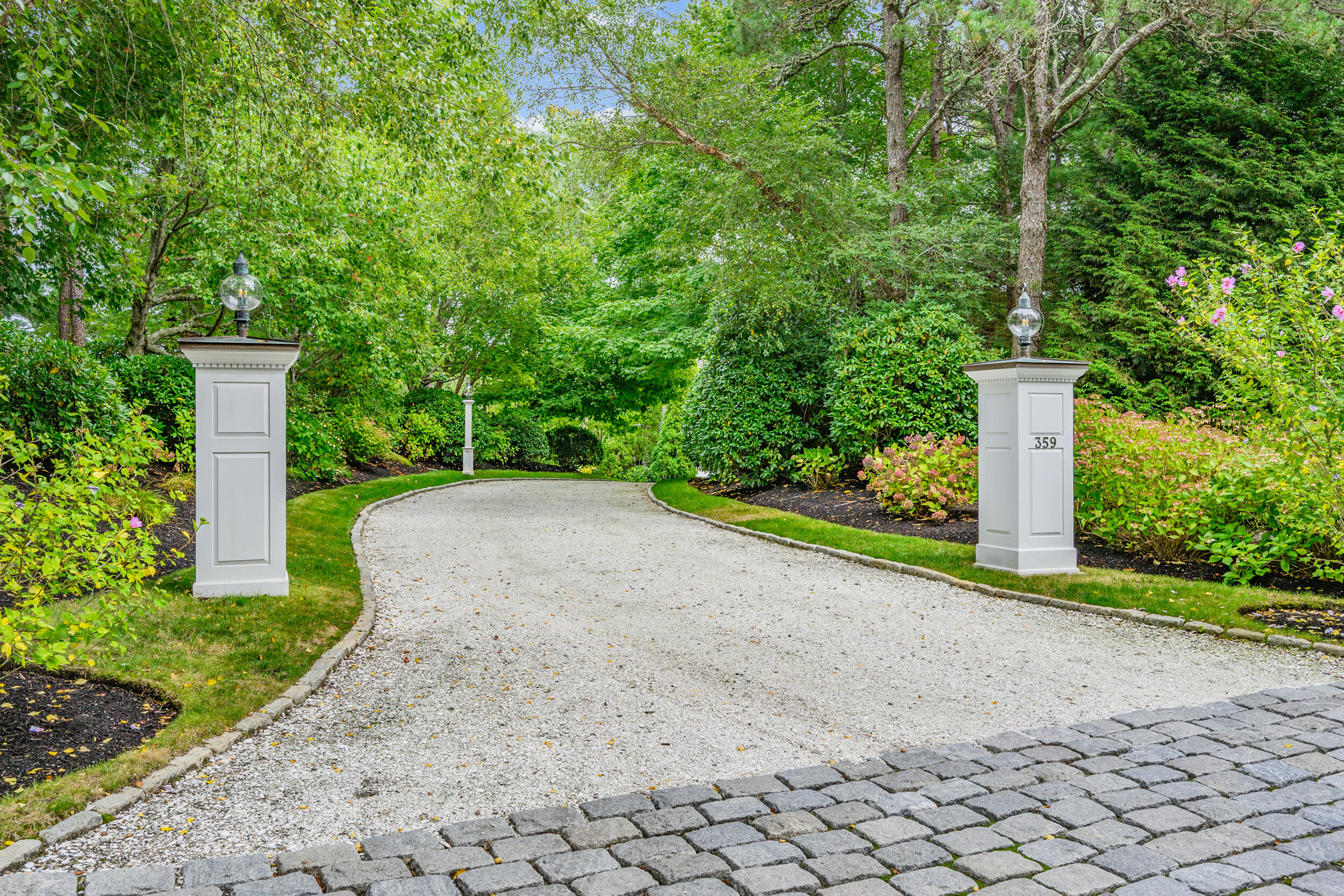 359 Baxter Neck Road Marstons Mills MA 02648
