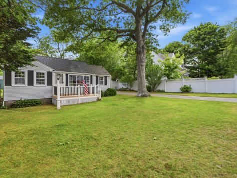 9 Silver Leaf Lane West Yarmouth MA 02673