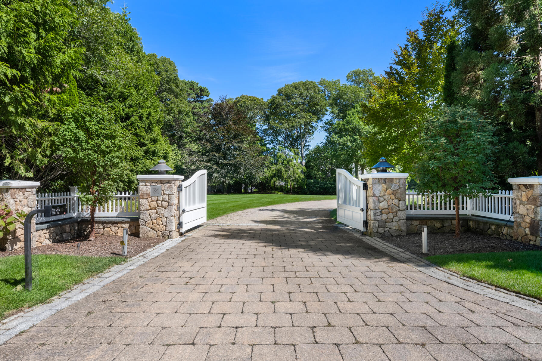74 Garrison Lane Osterville MA 02655