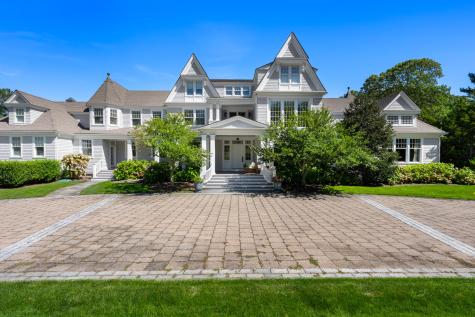 74 Garrison Lane Osterville MA 02655
