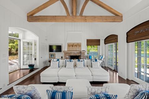 74 Garrison Lane Osterville MA 02655