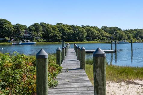 74 Garrison Lane Osterville MA 02655