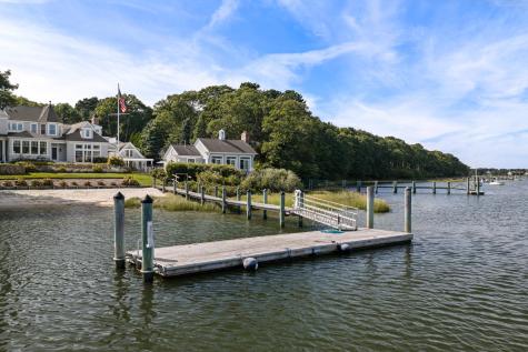 74 Garrison Lane Osterville MA 02655