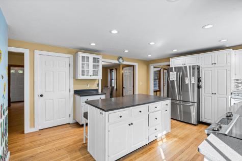 559 Old Jail Lane Barnstable MA 02630
