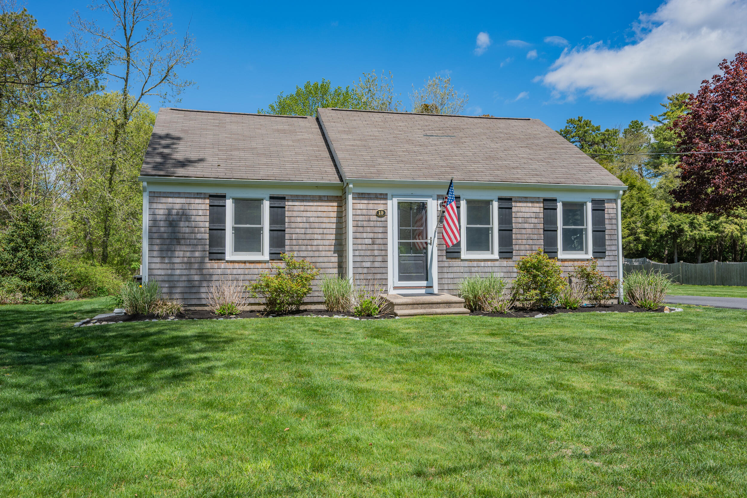 19 Mockingbird Lane Barnstable MA 02648
