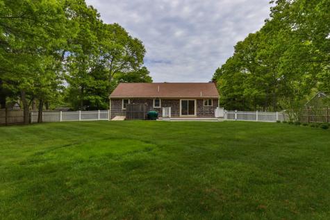 17 Outpost Lane Barnstable MA 02632