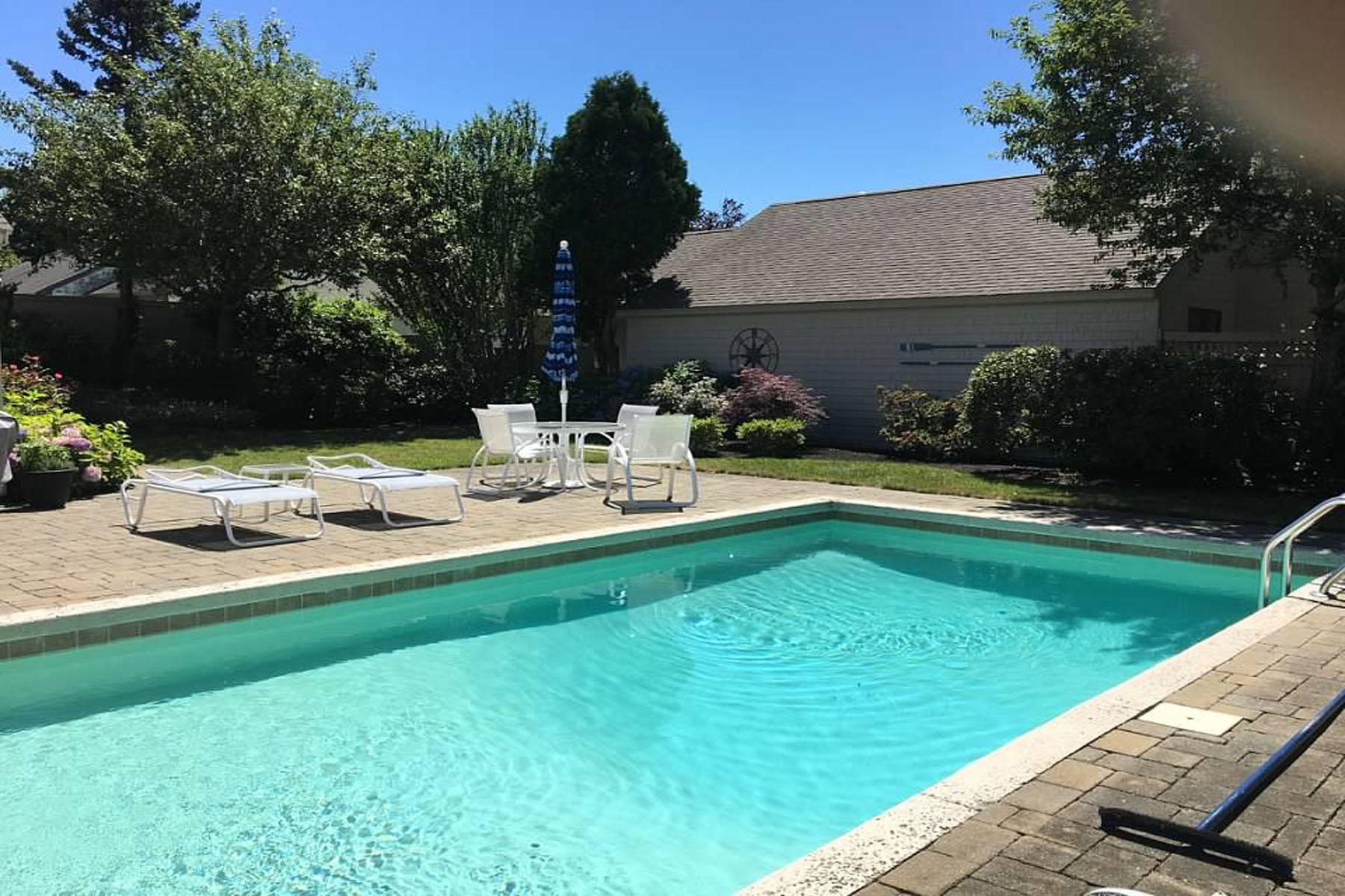 18 Mashie Circle Mashpee MA 02649