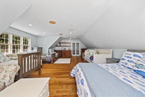 46 Owls Nest Road Falmouth MA 02536