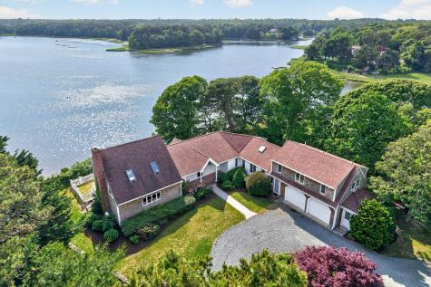 22 Blake Lane Orleans MA 02653