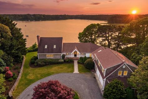 22 Blake Lane Orleans MA 02653