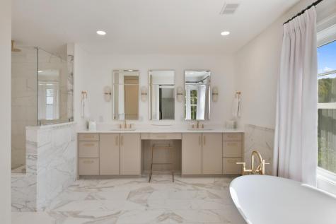 24 Westwood Road Falmouth MA 02556