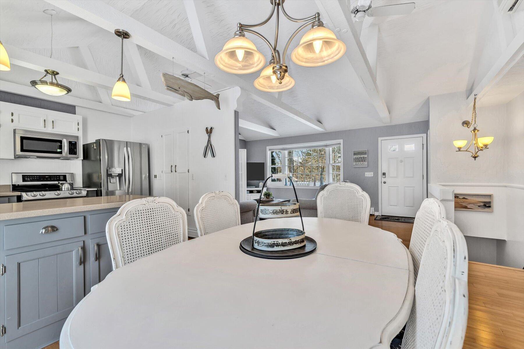 3 Mcnamara Avenue Yarmouth MA 02673