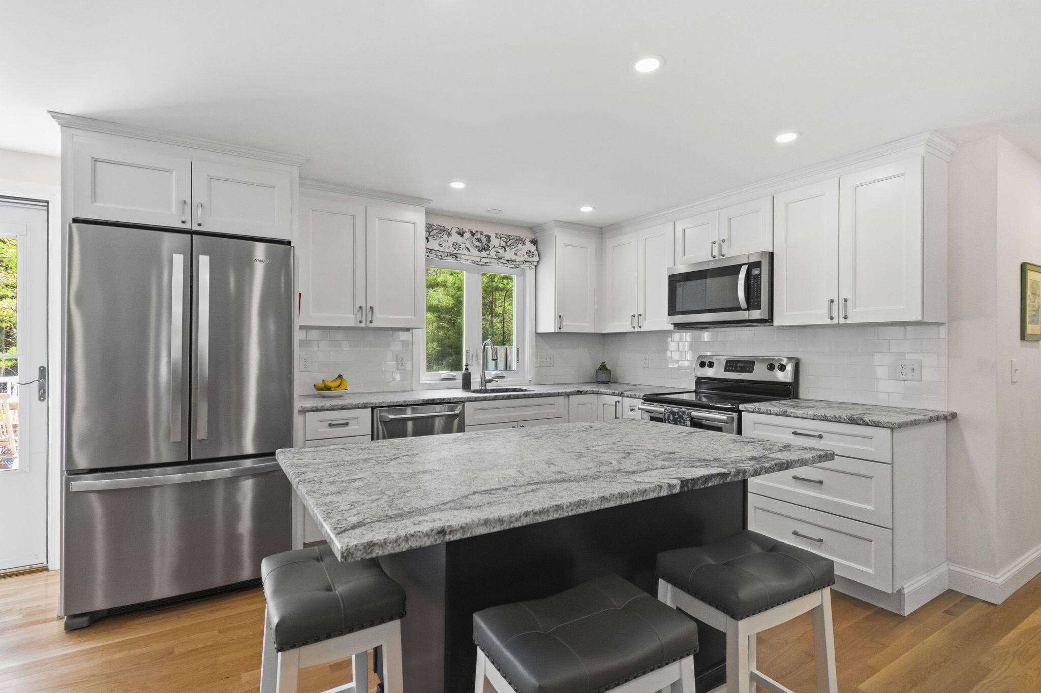 8 Ruth Terrace Falmouth MA 02536