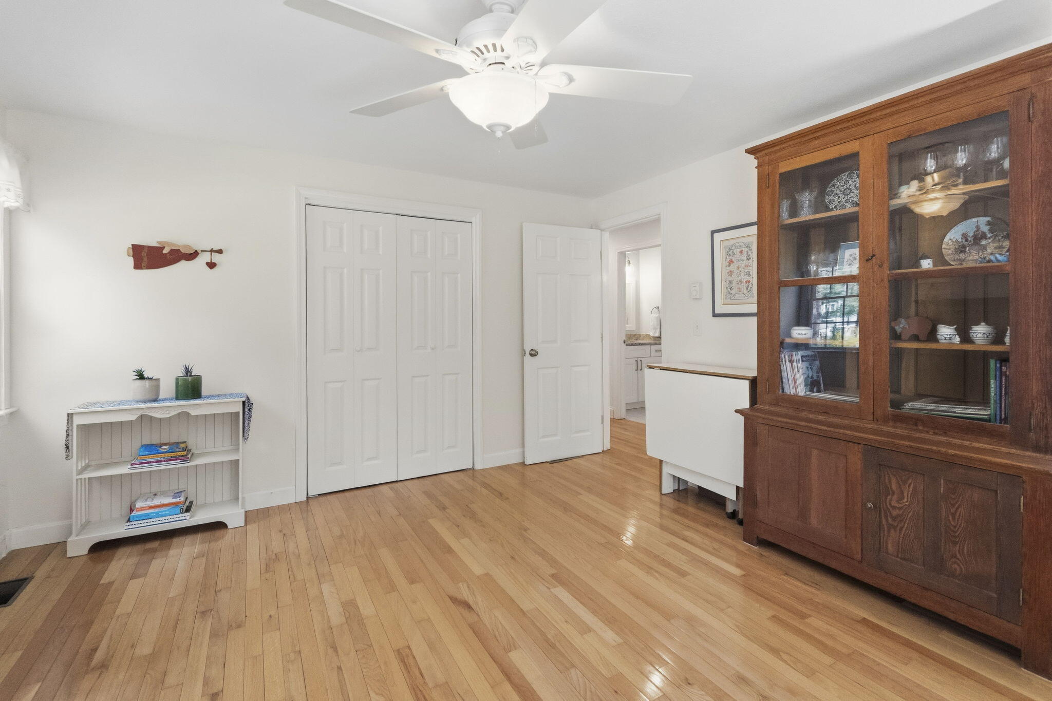 8 Ruth Terrace Falmouth MA 02536