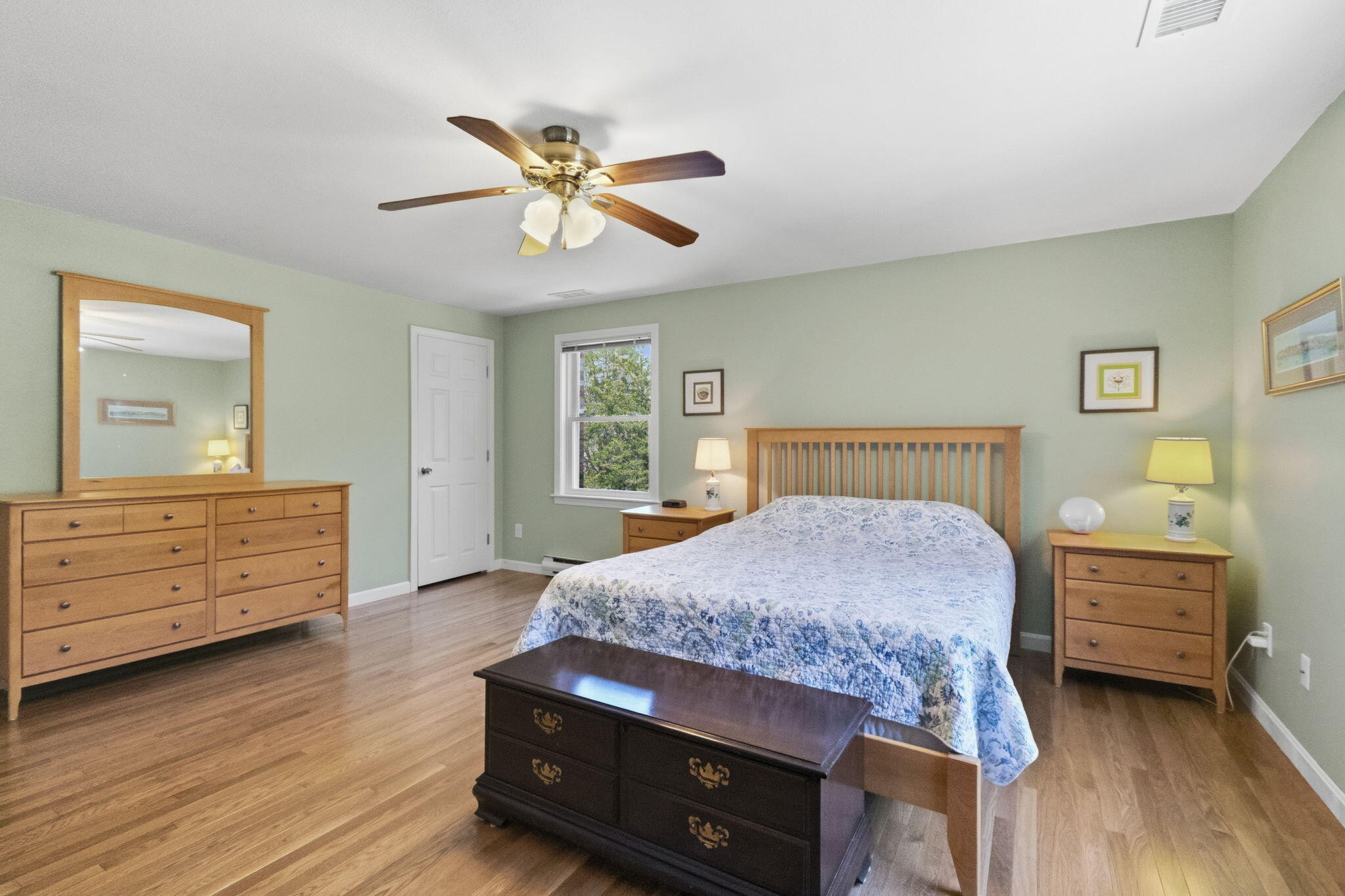 8 Ruth Terrace Falmouth MA 02536