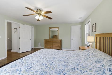 8 Ruth Terrace Falmouth MA 02536