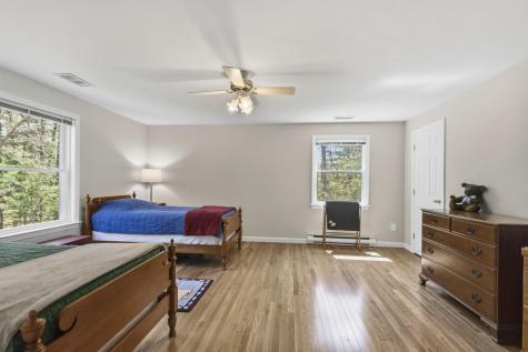 8 Ruth Terrace Falmouth MA 02536