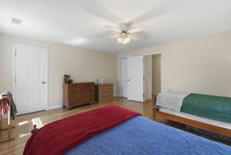 8 Ruth Terrace Falmouth MA 02536